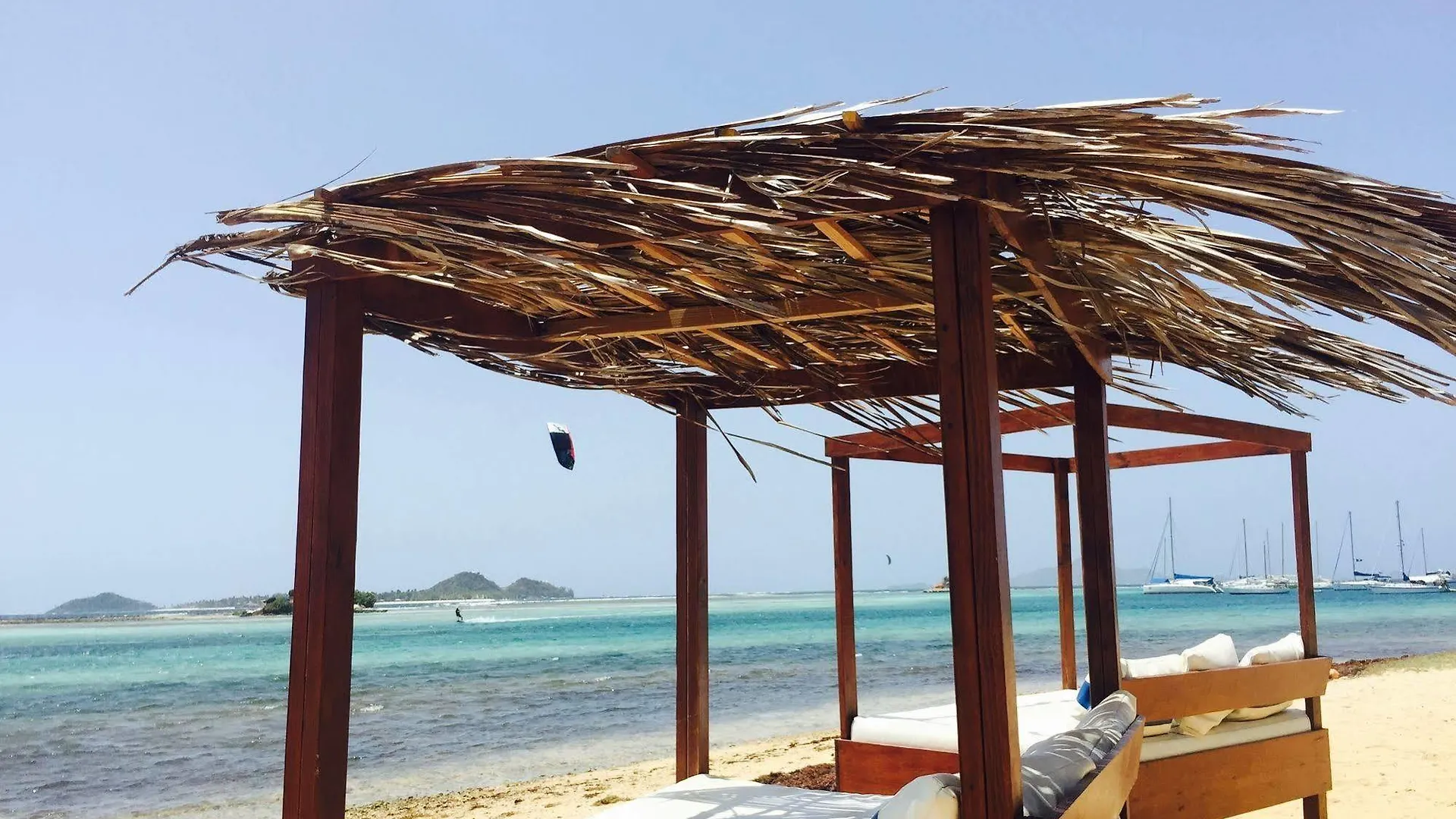 ***  Anchorage Yacht Club Hotel Clifton Saint Vincent and the Grenadines