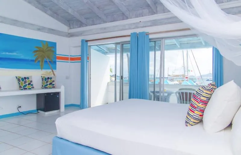 Anchorage Yacht Club Hotel Clifton